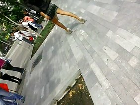 腿并得到了一个华美的他妈的成熟性的在线妇女色情网站的不同